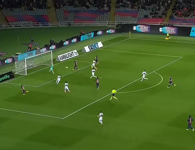 队徽表忠心拉师傅爆射终破心魔巴萨2分钟2连击亚马尔亲吻(图10)