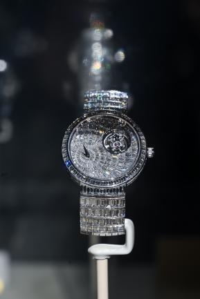 PIAGET伯爵遇上张园优雅不羁隽永新生——当(图11) PIAGET伯爵遇上张园优雅不羁隽永新生——当(图11)